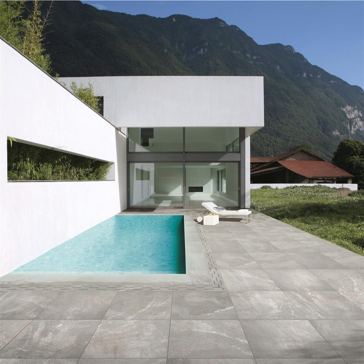 MB3 - Outdoor tiles